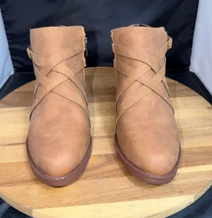 Women’s Brown Ankle Boots Size 36 Double Buckle Low Heel Booties thumbnail 1