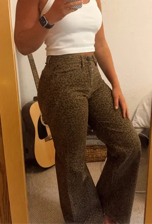 Cheetah print jeans Brown Size 25 thumbnail 1