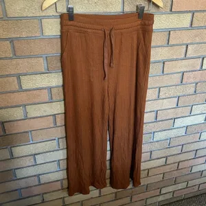 BEYOND YOGA Free Flow Wide-Leg Cropped Ribbed Pants Burnt Orange Size XS NWOT thumbnail 4