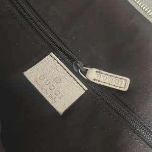 Gucci Abbey Monogram Tote Bag in Tan/Creme thumbnail 7