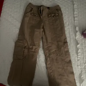 Brandy Melville Cargo Pants thumbnail 1