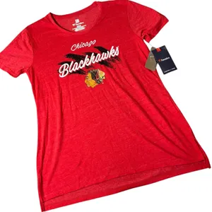 Fanatics Chicago Blackhawks Womens Small Red Heather NHL Graphic‎ T-Shirt NWT thumbnail 1