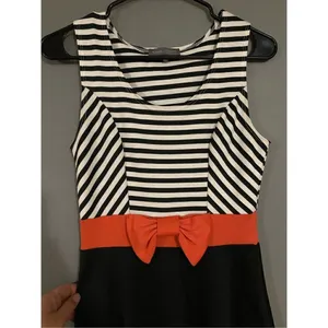 Flashing Lights Black White Pink Bow Sleeveless Dress Size Medium thumbnail 3
