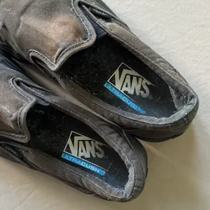 Vans Classic UltraCush Slip-On Sneakers thumbnail 9