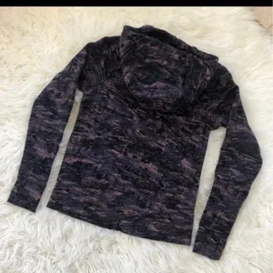 Lululemon EUC  purple scuba hoodie ~ 6 thumbnail 6