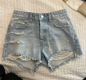 Zara Jean Shorts thumbnail 1