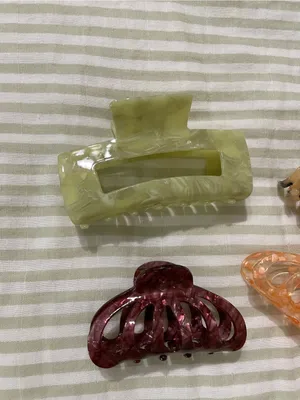 Aerie AE Hair Claw Clips Acrylic Medium and Small Sizes Bundle Variety Pack thumbnail 2