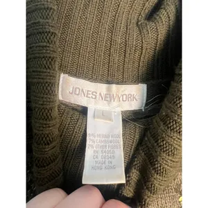 Jones New York Merino Wool Fair Isle Sequin Turtleneck Short Sleeve Sweater L thumbnail 2
