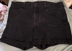 Old Navy Black Women's Denim Shorts thumbnail 1