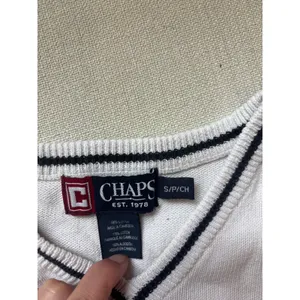 Chaps V-Neck Sweater Small Cream Preppy‎ Collegiate Cotton Knit Logo thumbnail 3
