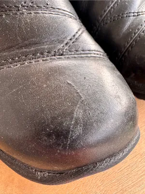 L.L.Bean Women’s 7.5 Wide Black Leather Slip On Comfort Shoes thumbnail 5