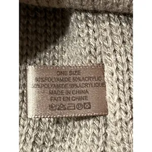 Warm‎ winter hat thumbnail 3
