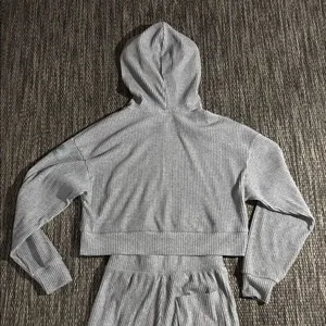 Alo Yoga Muse Set Grey Size XS thumbnail 7