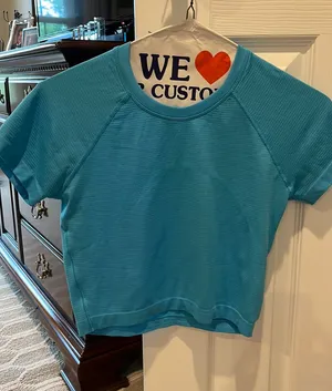 Lululemon Cropped Tee thumbnail 1