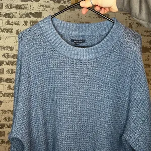 American Eagle | women blue knitted sweater thumbnail 1