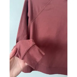 Vuori XS Halo Long Sleeve Crewneck in Rosewood Pink thumbnail 6