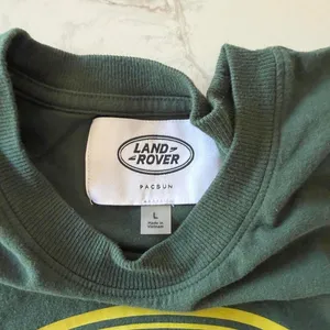 PacSun Women's Green Crop-top thumbnail 2