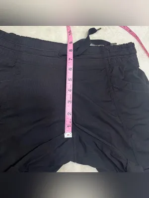 lululemon athletica Dance Studio Low Rise Black Cuffed Drawstring Shorts Size 6 thumbnail 6
