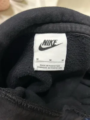Nike Black Hoodie thumbnail 2