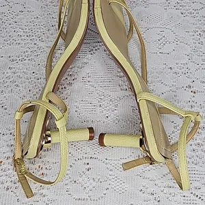 42 Gold yellow leather strappy ankle strap unique rare heel heels sz 8 thumbnail 6