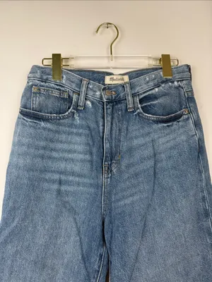 Madewell The Mom Jeans in Foster Wash High Rise Slightly Distressed Size 26 thumbnail 2