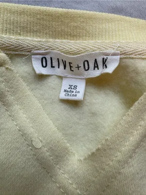 Olive + Oak Butter Yellow Fleece Sweatshirt XS Notch Neck Pullover thumbnail 3