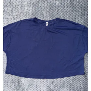 Lululemon Women's Blue Pullover‎ Long Sleeves Crop Top Size 10 thumbnail 2