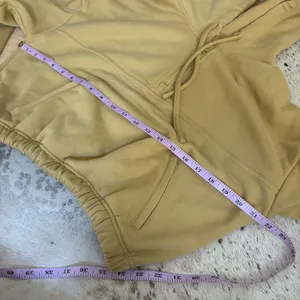 ALO Stadium Half Zip Hoodie in Mustard Yellow‎ Size Small thumbnail 5