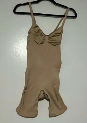 NWOT SKIMS Seamless Sculpt Mid‑Thigh Bodysuit – Desert Size XL, Adjustable Straps thumbnail 4