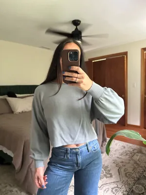 Cropped Gray Crewneck Sweatshirt thumbnail 2