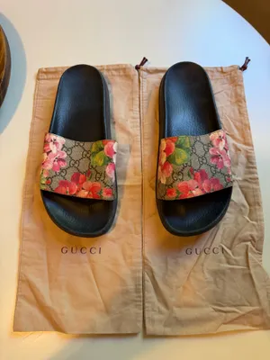 Gucci GG Blooms Supreme Floral Slide Sandals thumbnail 4