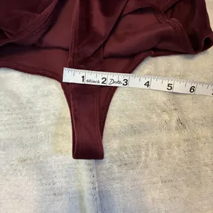 New American Eagle Womens Medium Long Sleeve Soft Velour Snap Closure Bodysuit thumbnail 3