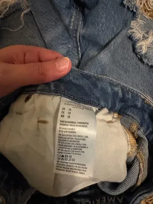 American Eagle Curvy Mom Shorts Size 10 Medium Blue Denim Raw Hem Cut Off Zip thumbnail 4