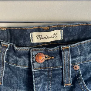 Madewell Medium Wash 9" High Rise Skinny‎ Jeans Distressed Size 27 Minimalist thumbnail 3