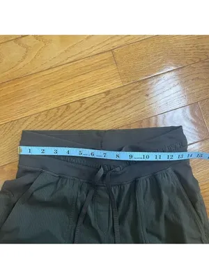 Lululemon Dance Studio Mid-Rise Khaki Green Athletic Pants Joggers Crop 25" Sz 4 thumbnail 7