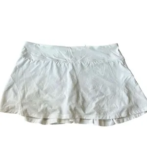 Lululemon Women’s 10 Circuit Breaker Skirt‎ Skort White Athletic Tennis Golf thumbnail 2