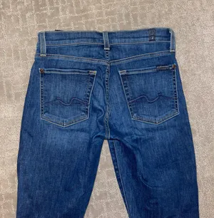 Ankle Gwenevere Jeans thumbnail 4