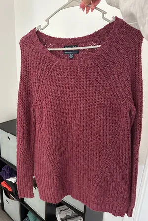 American Eagle Outfitters Sweater thumbnail 1