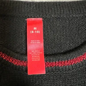Women's Merry Christmas Crewneck Pullover Knit Sweater Size Medium Holidays thumbnail 4