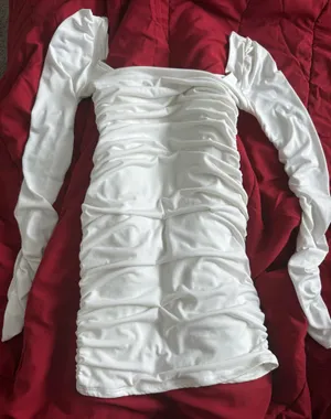 Windsor Ruched longsleeve dress thumbnail 1