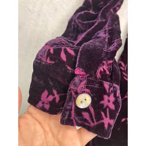 Jaclyn Smith Classic Plus Button Down Women X Purple Floral Velvet Burnout‎ Top thumbnail 7