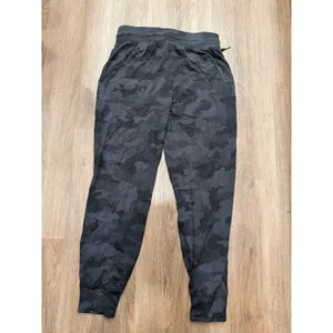 Lululemon Align Jogger 28 Heritage 365 Camo Deep Coal Multi‎ LW5EDHS Size 8 thumbnail 3