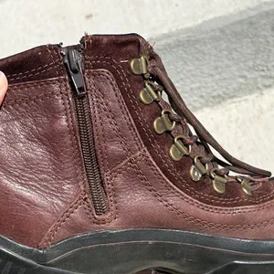 Clarks Women Brown Leather Muckers Waterproof Ankle Boots Hiking 6.5 M thumbnail 7