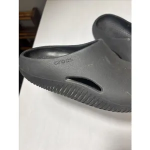 Crocs Mellow Recovery Clogs Unisex M4/W6 Black Comfortable Slip On Shoes thumbnail 2