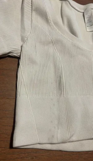 Crop Top thumbnail 1