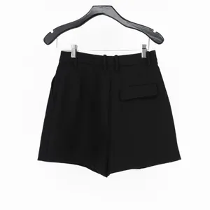 Zara Women's High Waisted Pleated Crepe Mini Shorts Black Small thumbnail 4
