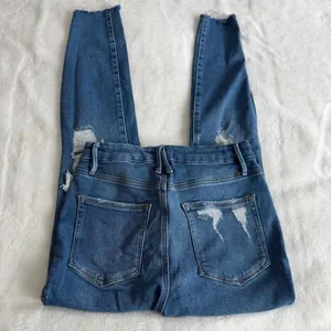Good American Good Waist Jeans Women’s Size 8/29 thumbnail 13