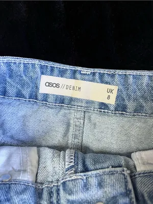 ASOS Women’s Light Wash Denim Mini Skirt Size 4 NWOT thumbnail 6