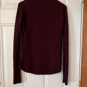 Lululemon Sit In Lotus Sweater - Garnet 100% Merino Luxe Yoga Pilates Old Money thumbnail 4