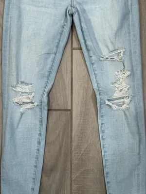 American Eagle Outfitters Light Blue High-Rise Distressed Ankle Jeans size 4S thumbnail 4